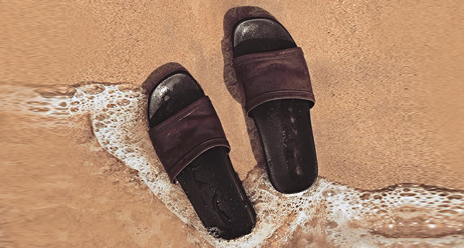 footwear to wear on beach